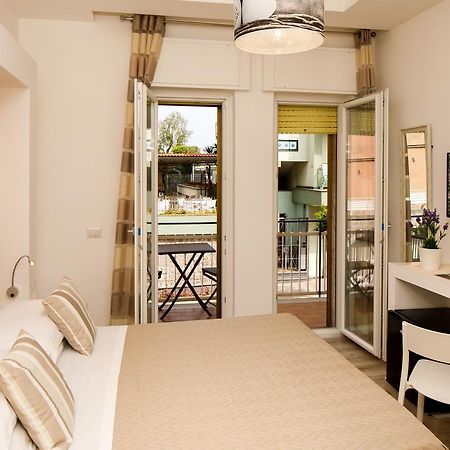 Sorrento Comfort Rooms Con Piscina Exterior foto