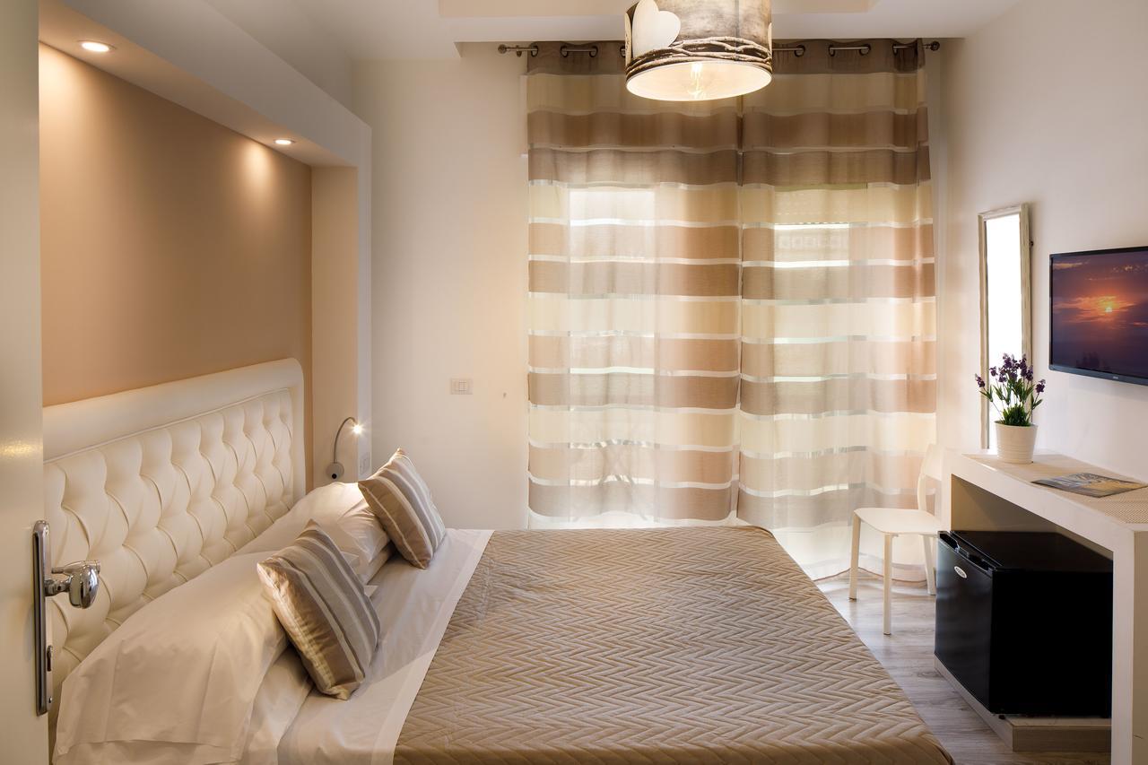 Sorrento Comfort Rooms Con Piscina Exterior foto